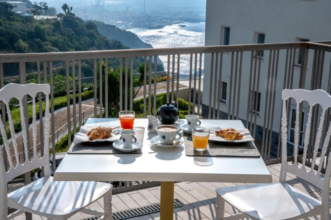 Grand Hotel Serapide Поццуоли Экстерьер фото