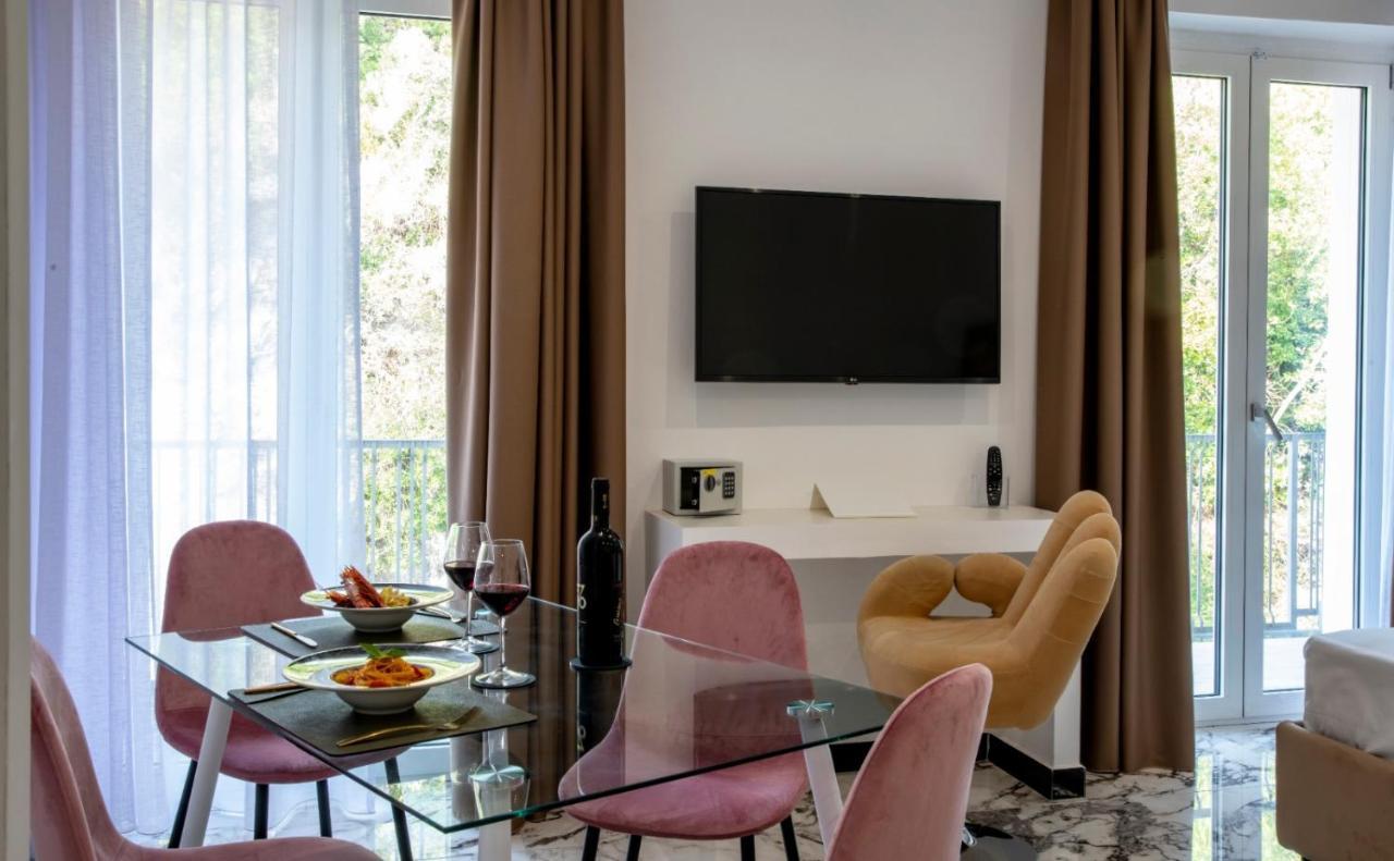 Grand Hotel Serapide Поццуоли Экстерьер фото