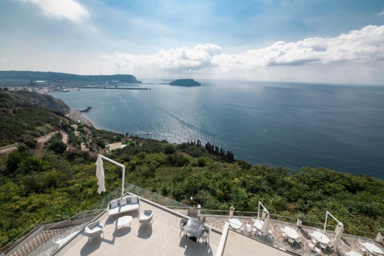 Grand Hotel Serapide Поццуоли Экстерьер фото